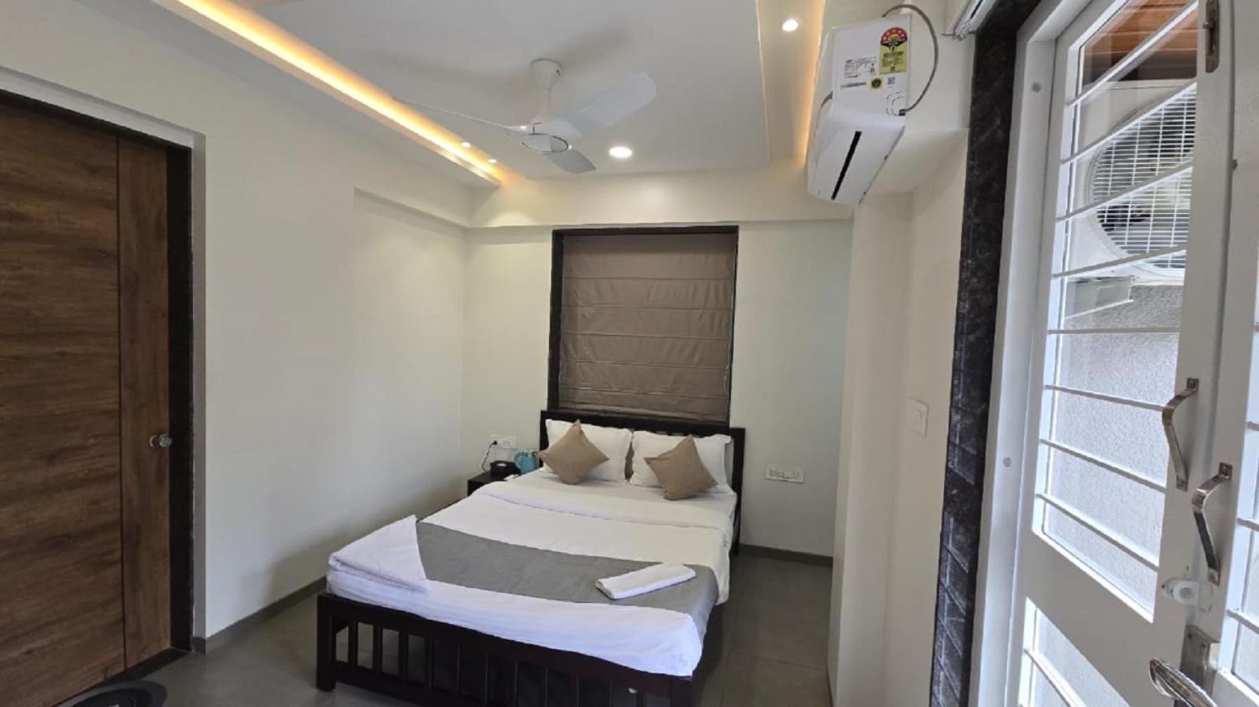 Orchid Avenue Hotel Colhapur Exterior foto